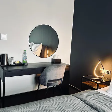 Firstclass Event & *