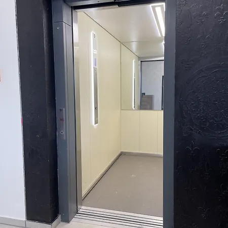 Szálloda Firstclass Event & Fürth